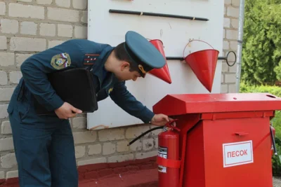 Фото 5. «Предупреждение, спасение, помощь»: 18 июля государственному пожарному надзору России исполняется 99 лет