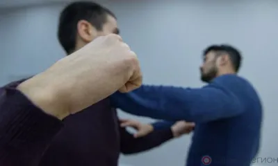 В Залегощенском районе мужчина избил собутыльника