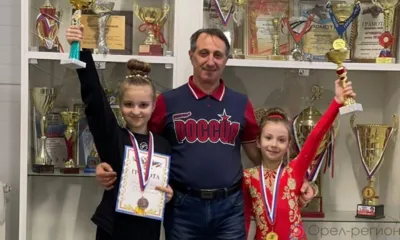 Юные орловчанки привезли золото и бронзу с соревнований по фигурному катанию