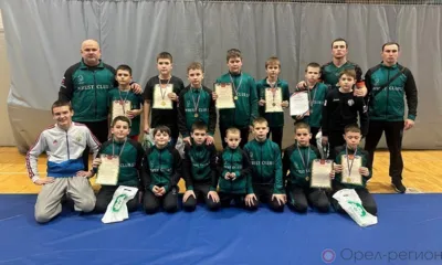 Орловские борцы завоевали девять медалей на соревнованиях под Воронежем