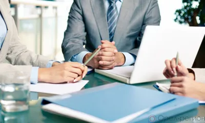 Орловцы просят финансового уполномоченного решить споры с банками и страховыми