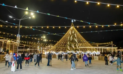 В центре Орла открылся каток