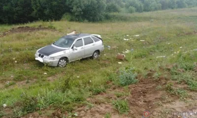 В Болховском районе ВАЗ на полной скорости улетел в кювет