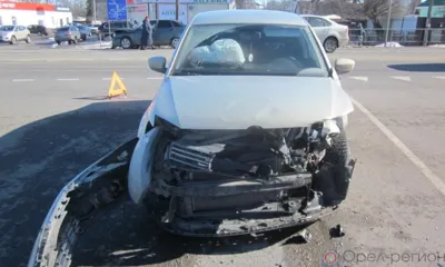 Под Орлом столкнулись четыре автомобиля