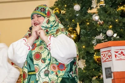 Фото 11. На губернаторской ёлке в Орле от души повеселились 600 мальчишек и девчонок