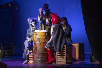 Фото 23. На губернаторской ёлке в Орле от души повеселились 600 мальчишек и девчонок