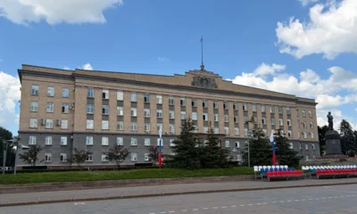 Почти четыре сотни орловцев отмечены за добросовестный труд