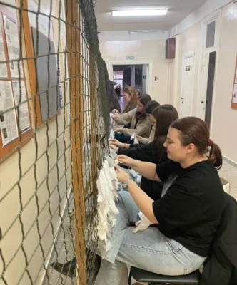 Фото 2. Сотрудники орловского вуза отправили российским бойцам зимнюю посылку