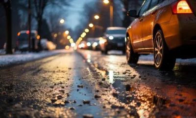 Орловцев призывают к осторожности на дорогах из-за непогоды