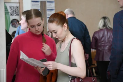 Фото 17. Ярмарка трудоустройства помогла орловским компаниям и специалистам найти друг друга