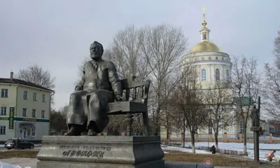 Андрей Клычков поздравил орловцев со 190-летием со дня рождения великого земляка