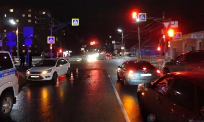 В Орле Ford Focus на пешеходном переходе сбил 13-летнюю девочку