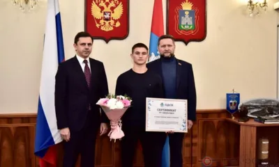 Орловскому боксёру Платону Козлову вручили сертификат на квартиру