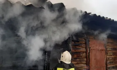 Жители Знаменского района лишились дома из-за короткого замыкания электропроводки