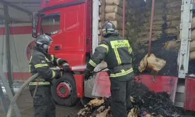 В Орле на ул. Поселковой загорелся грузовик с углём