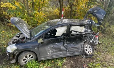 В Орловской области госпитализировали двух человек после столкновения с КАМАЗом