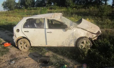Skoda Fabia вылетела в кювет на автодороге «Орёл-Брянск»