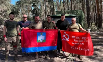 Орловским бойцам под Кременной доставили посылку и УАЗ