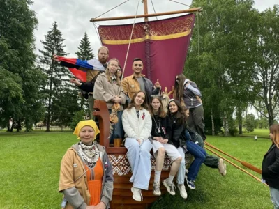 Фото 8. Руководитель молодёжного крыла реготделения Ассамблеи народов России Ахмадбек Асадбеков считает Орёл родным