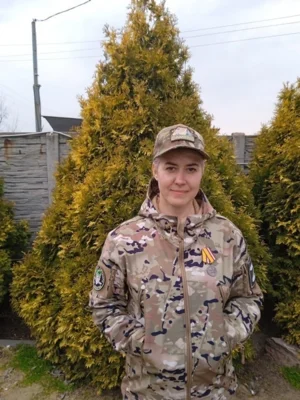 Фото 4. Орловская медсестра Юлия Токарева получила медаль Жукова за спасение раненых бойцов в зоне СВО