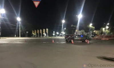 В Орле Volkswagen Bora и Hyundai Creta не поделили дорогу