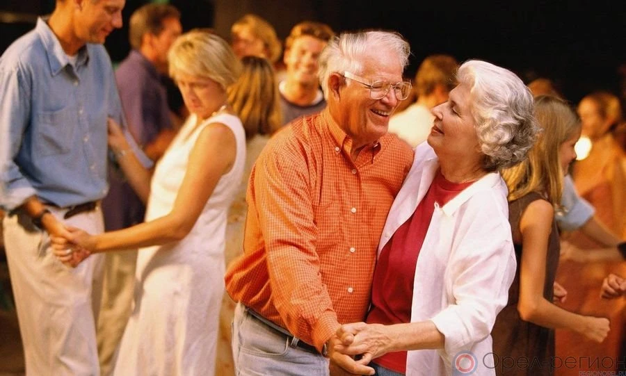 Наши суставы любят жирную рыбу, низкие каблуки и... танцы