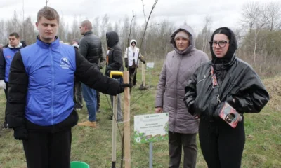 Фото 6. 67 молодых деревьев в рамках акции «Сад памяти» высадили в Орловском МО