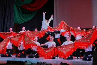 Орел накрыла «Золотая осень»