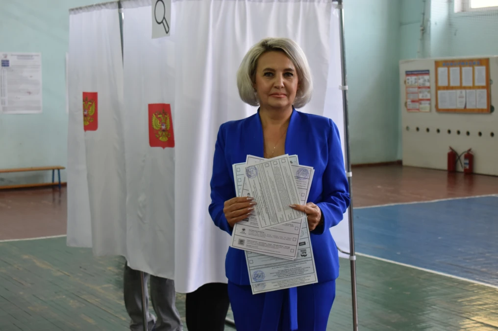 Колпнянцы отмечают особую атмосферу, царящую на улицах посёлка