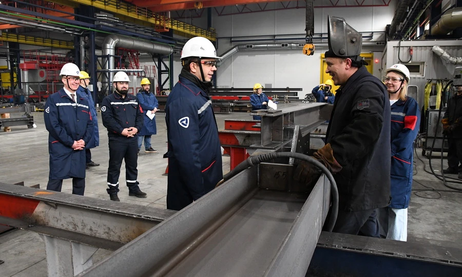 Андрей Клычков посетил два промпредприятия в индустриальном парке «Орёл»