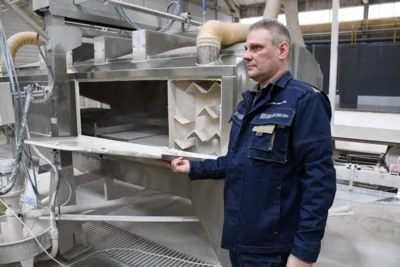 Фото 8. Андрей Клычков посетил два промпредприятия в индустриальном парке «Орёл»