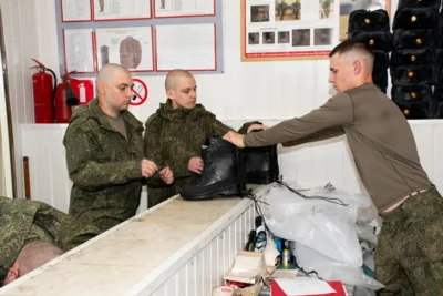 Фото 1. Первые 20 орловских призывников отправились на службу в рамках осеннего призыва