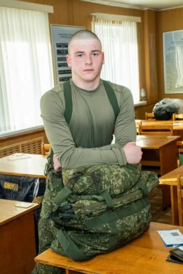 Фото 8. Первые 20 орловских призывников отправились на службу в рамках осеннего призыва