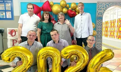 Фото 2. Выпускникам Орловского реставрационно-строительного техникума вручили дипломы