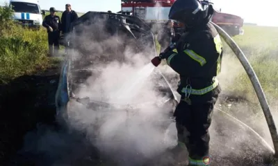 В Ливенском районе сгорела LADA KALINA