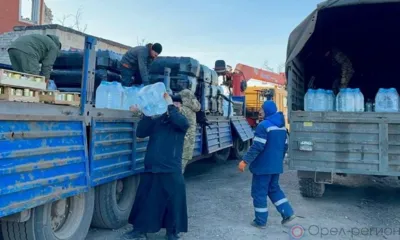 Орловщина передала в зону СВО ещё 25 тонн воды, 150 печей и 4000 окопных свечей