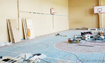 В Хомутовской средней школе отремонтируют спортивный зал