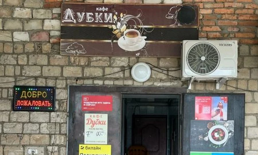 Придорожное кафе в Ливенском районе еще год работало после закрытия бизнеса
