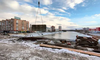 В Орле на Красном мосту продолжается монтаж опалубки