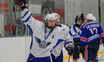 Орловские хоккеисты впервые выиграли Кубок «СХЛ-Центр»