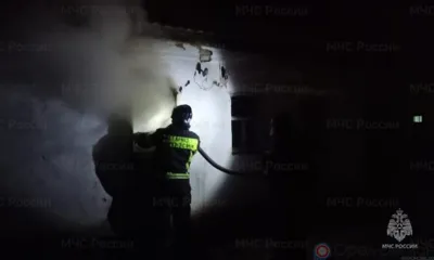 В Ливенском районе добровольцы и пожарные тушили жилой дом