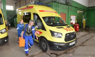 На помощь орловцам спешит неотложка