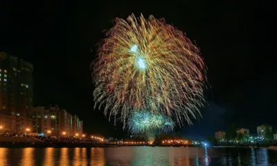 Орловцы остались довольны праздничным салютом