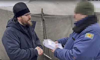 Прихожане орловских церквей и храмов собрали гуманитарный груз для авиации