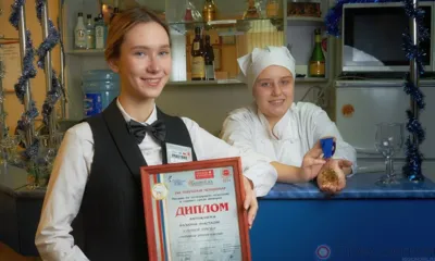 Студенты Орловского техникума сферы услуг стали призёрами 24-го открытого чемпионата Москвы по кулинарному искусству и сервису среди юниоров