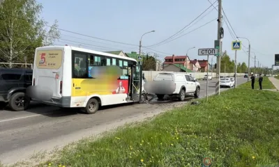 Утром в Орле в ДТП с маршруткой пострадала несовершеннолетняя девочка
