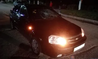В Ливнах 26-летний мужчина оказался под колёсами Chevrolet Lacetti