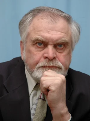 Григорий Лазарев