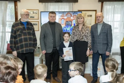 Фото 2. Хранитель наследия Олег Карпиков