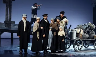 А смех сильнее страха